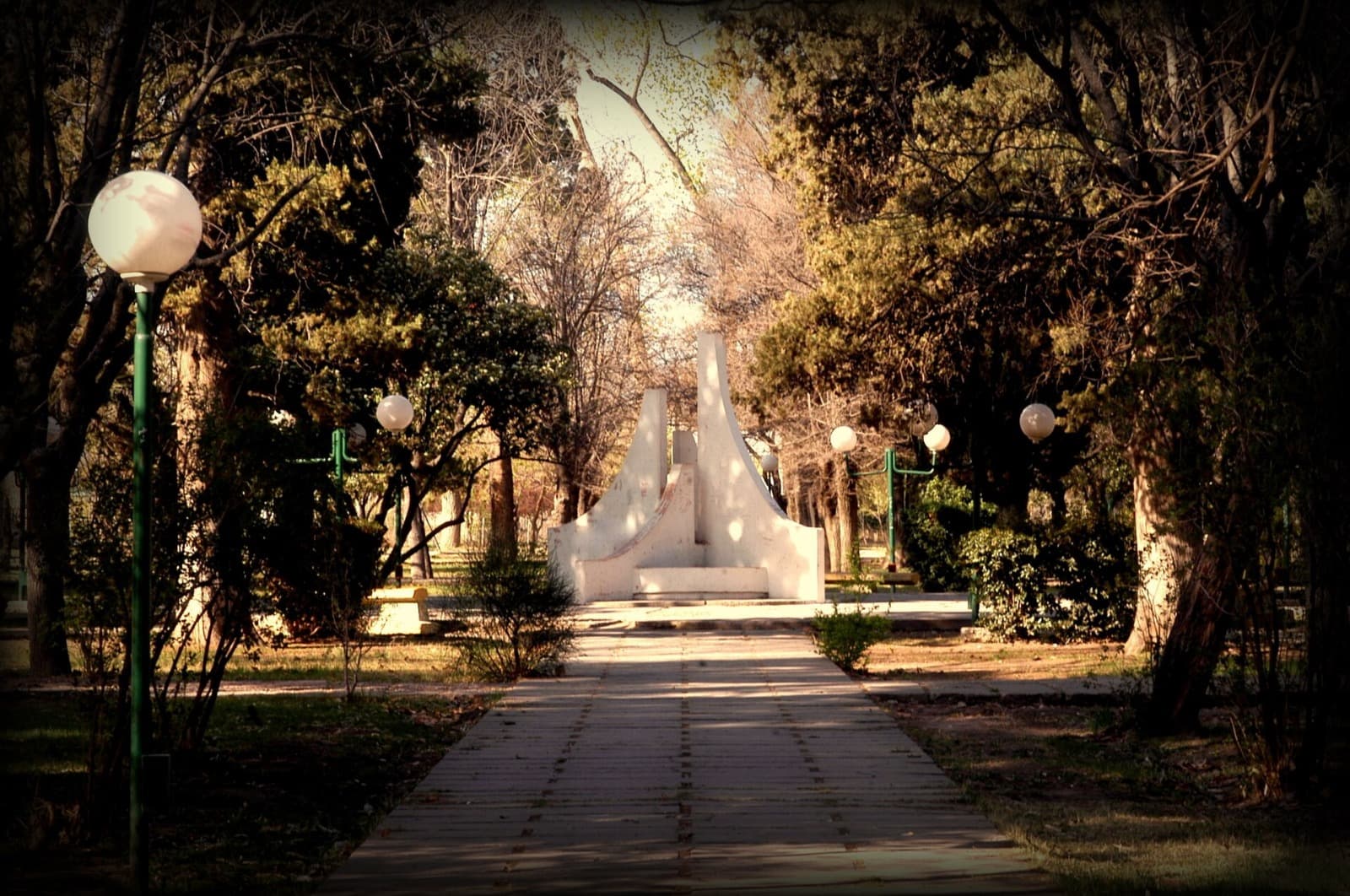 Plaza Centenario y Fuerte San Rafael del Diamante